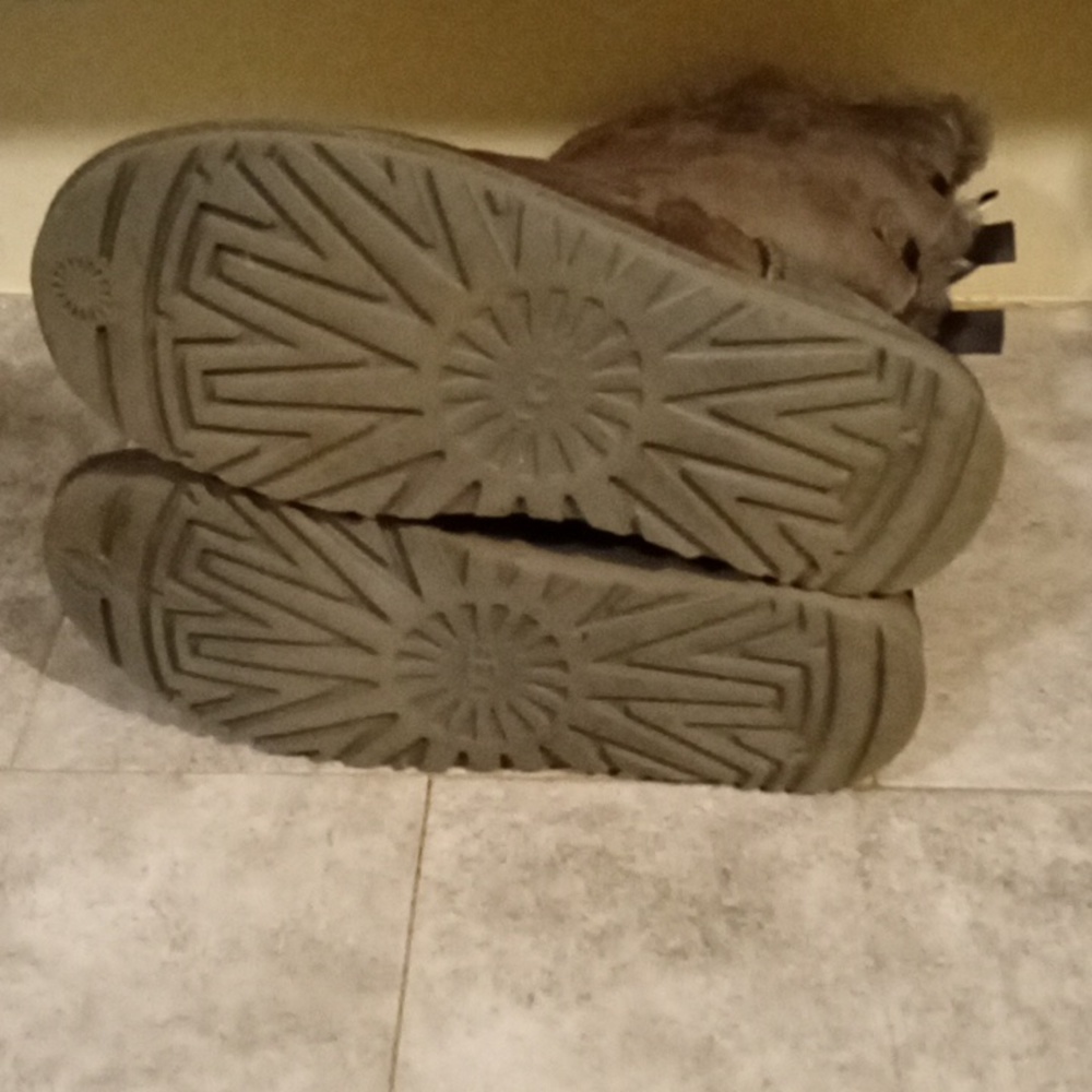 UGG boots size 10 women - Picture 6 of 6